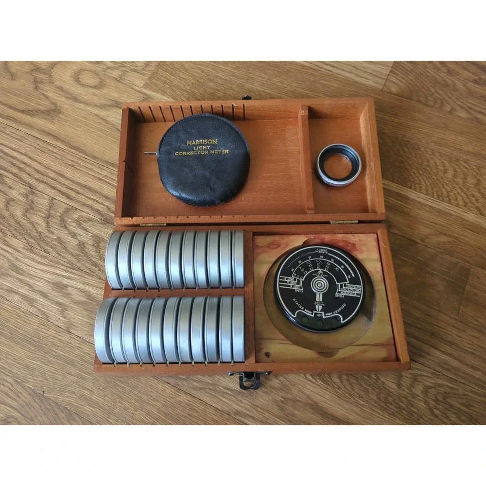 Vintage Old Harrison & Harrison Hollywood Light Corrector Set in Box